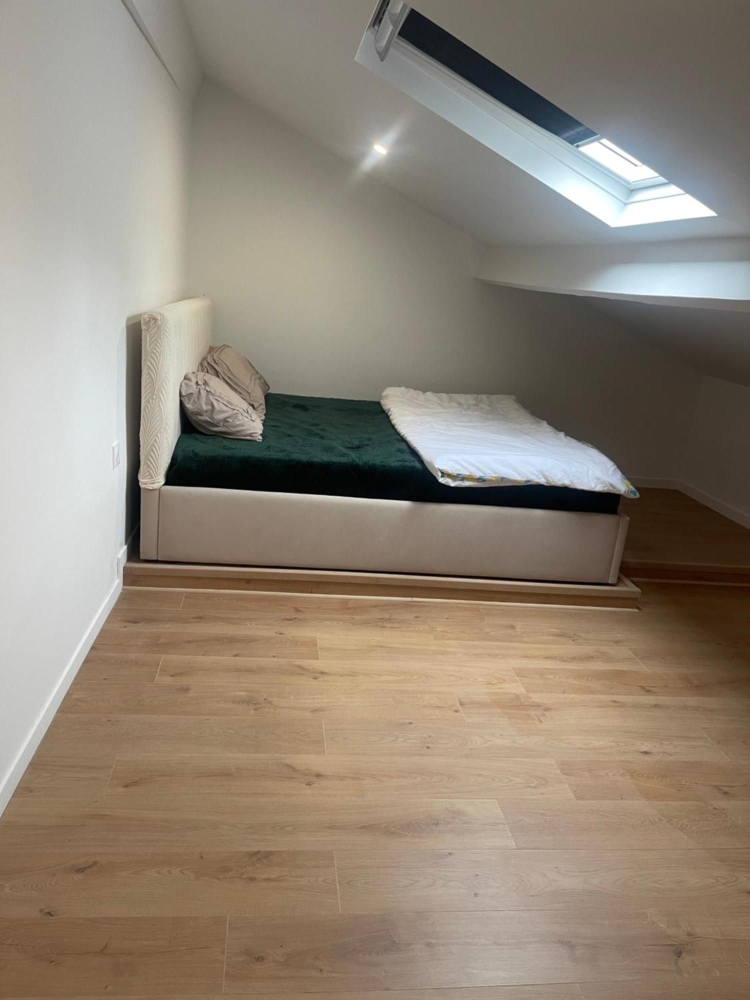 Appartamento Sublime Entierement Neuf, Luxueuse, Proche De L'aeroport Charles De Gaulle Parc Expo Villepinte Et Paris *