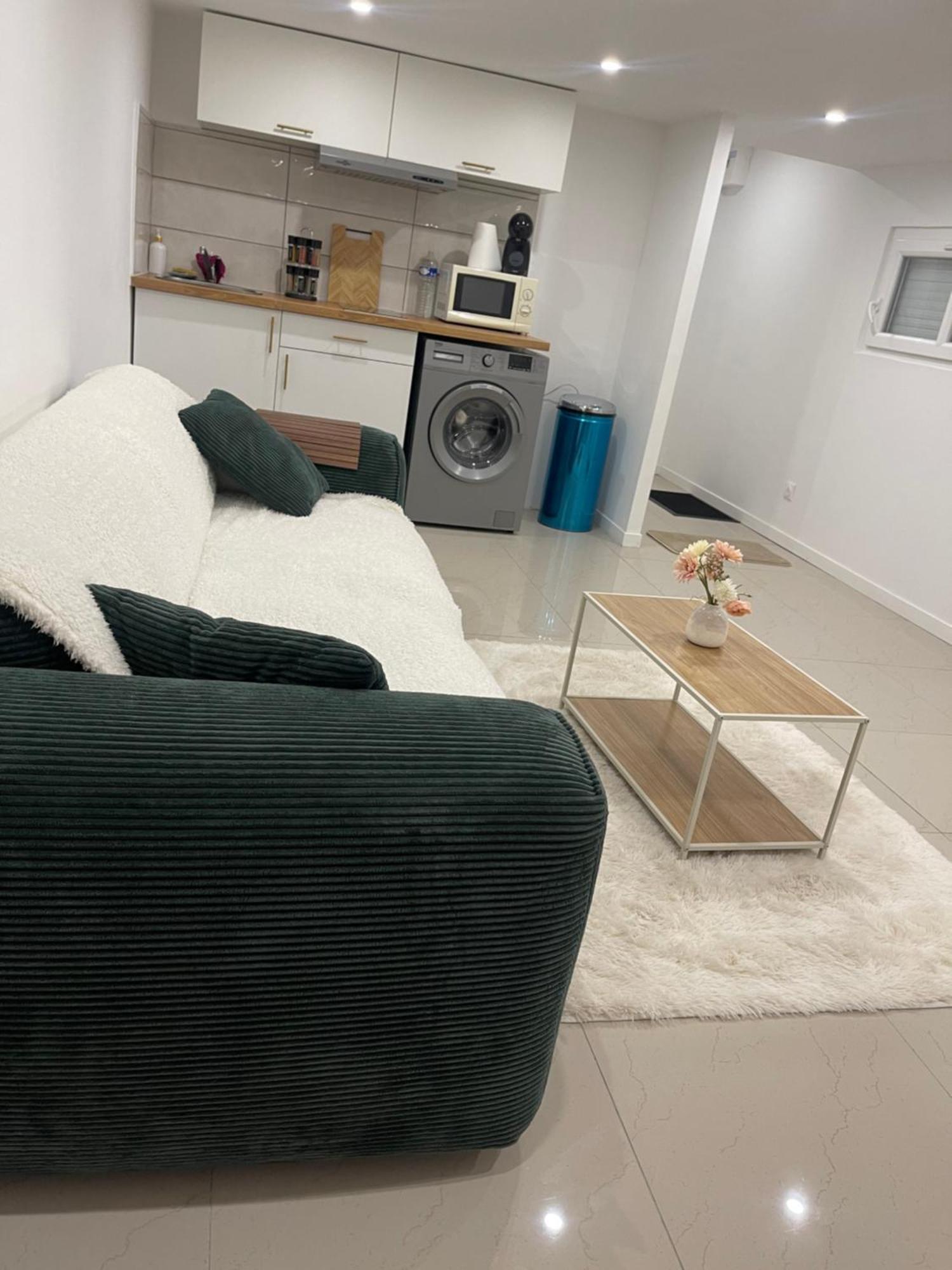 Sublime Entierement Neuf, Luxueuse, Proche De L'aeroport Charles De Gaulle Parc Expo Villepinte Et Paris Apartment *